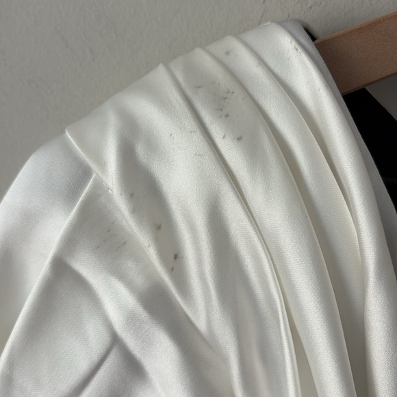 Ieena for Mac Duggal One Shoulder Gown(Flawed) - Picture 10 of 15